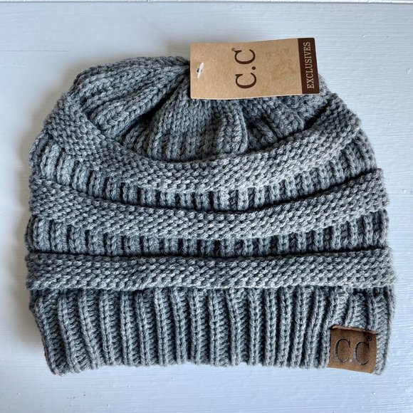 CLASSIC C.C BEANIE HAT With Tags - Picture 5 of 5